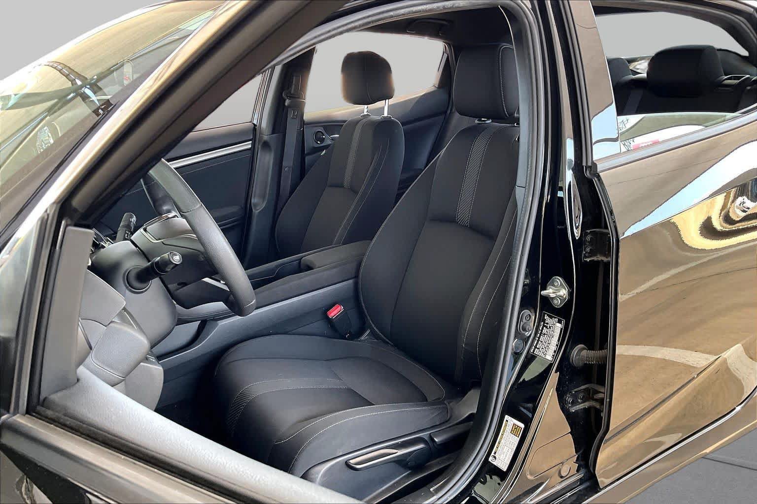Used 2019 Honda Civic EX image 8