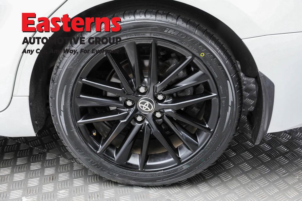 Used 2022 Toyota Camry SE image 8