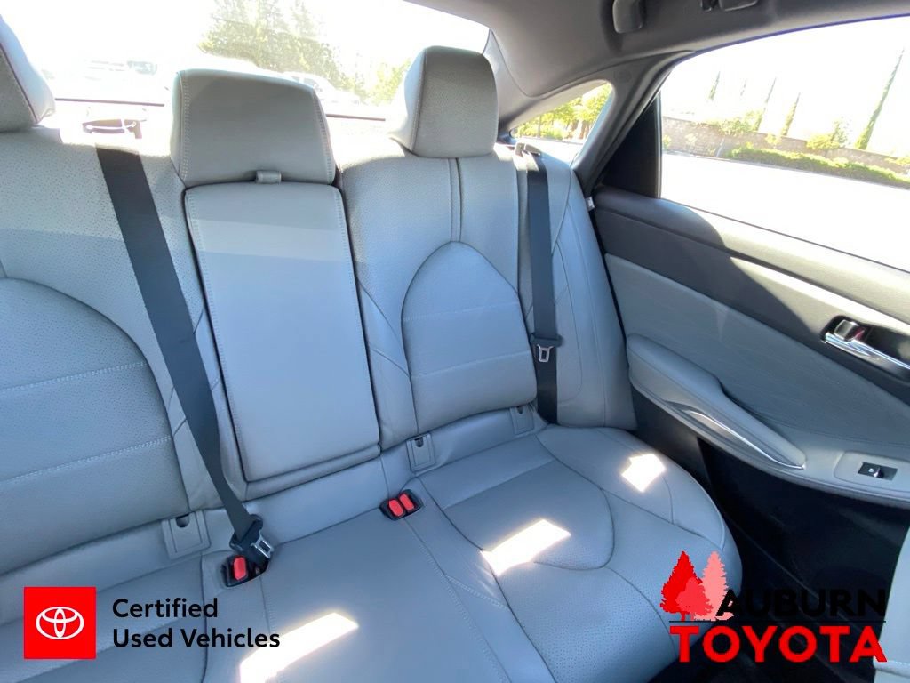 Certified 2019 Toyota Avalon Limited w/ Advanced Safety Package FWD image 21
