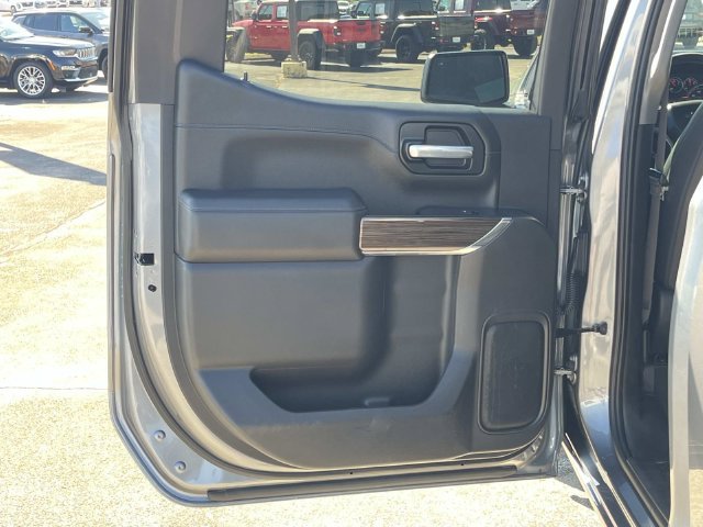 Used 2021 Chevrolet Silverado 1500 LT Trail Boss w/ Convenience Package II AWD/4WD image 21