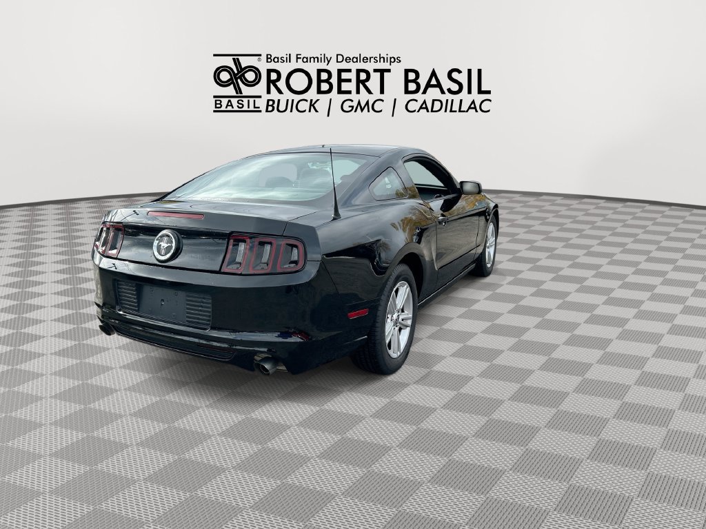 Used 2014 Ford Mustang Coupe RWD image 8