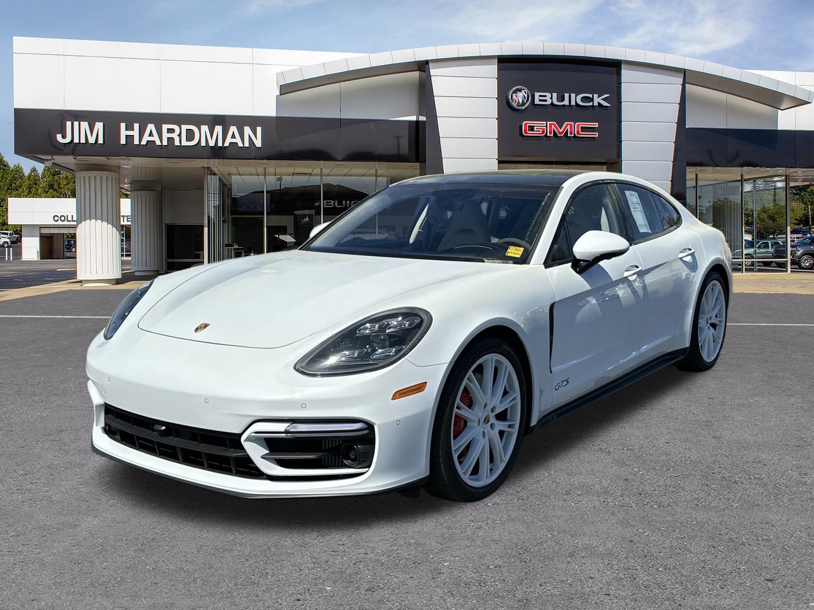 Used 2021 Porsche Panamera GTS image 3
