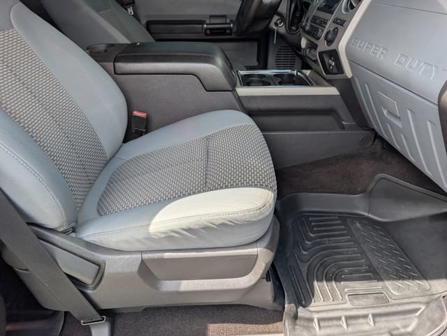 Used 2016 Ford F250 XLT w/ XLT Premium Package AWD/4WD image 29