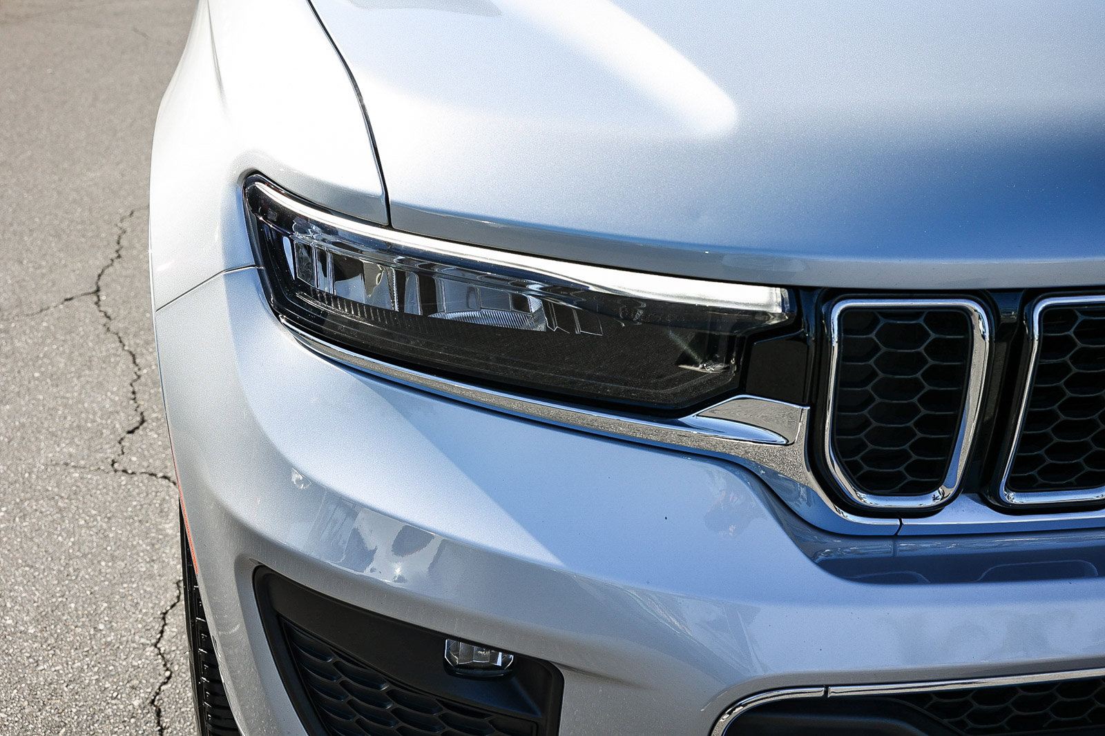 Used 2022 Jeep Grand Cherokee Overland image 18