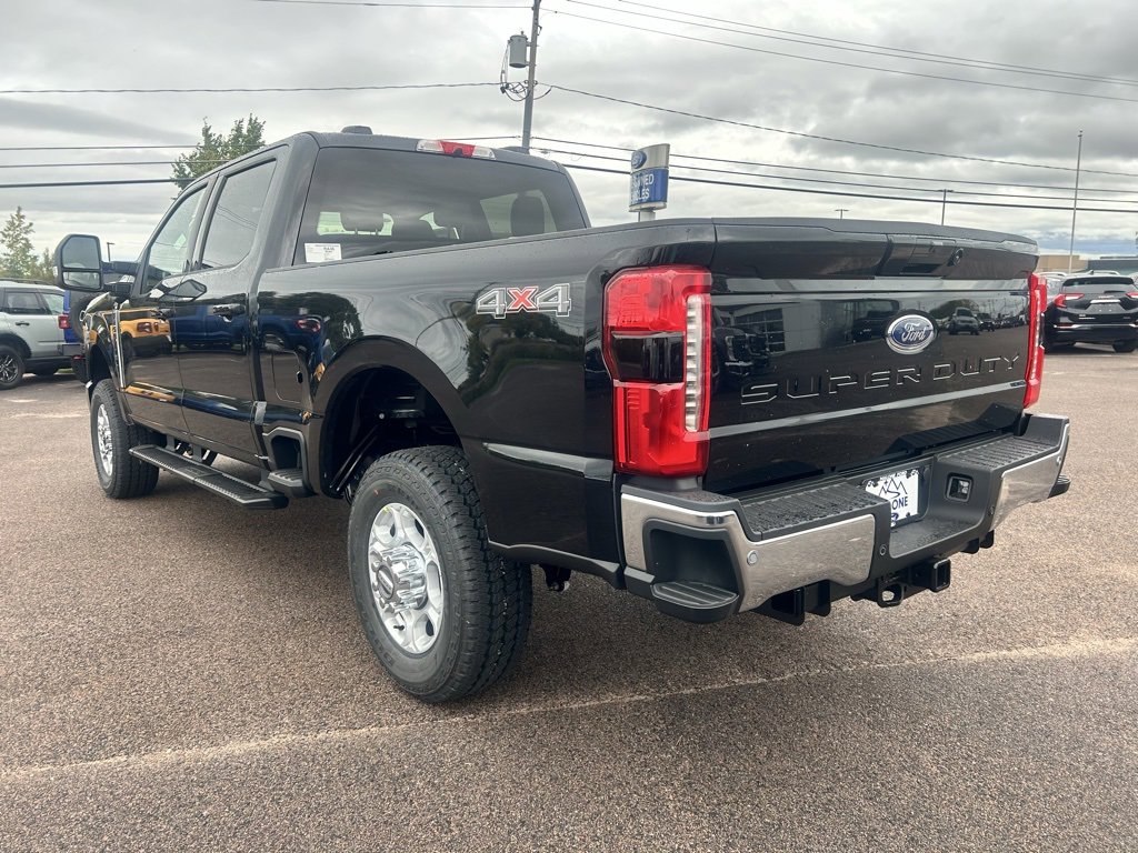 New 2026 Ford F250 XLT image 3
