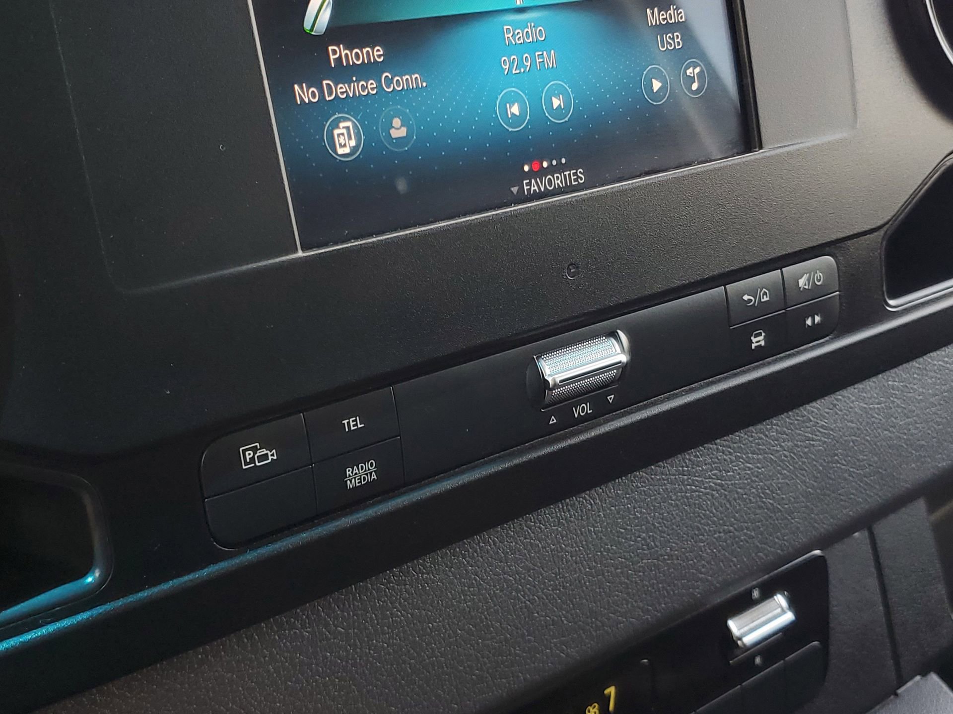 Used 2023 Mercedes-Benz Sprinter 144 Cargo image 26