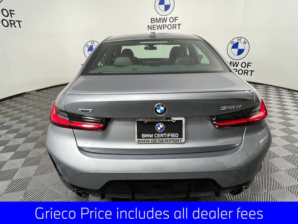 Used 2023 BMW 330i xDrive Sedan w/ M Sport Package AWD/4WD image 11