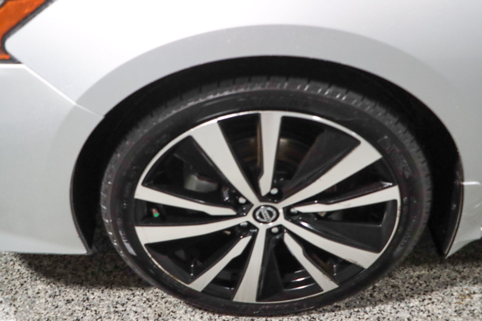 Used 2021 Nissan Altima 2.5 SR FWD image 11
