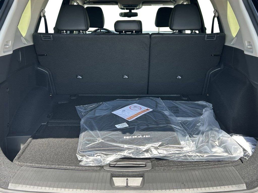 New 2026 Nissan Rogue Platinum AWD/4WD image 26