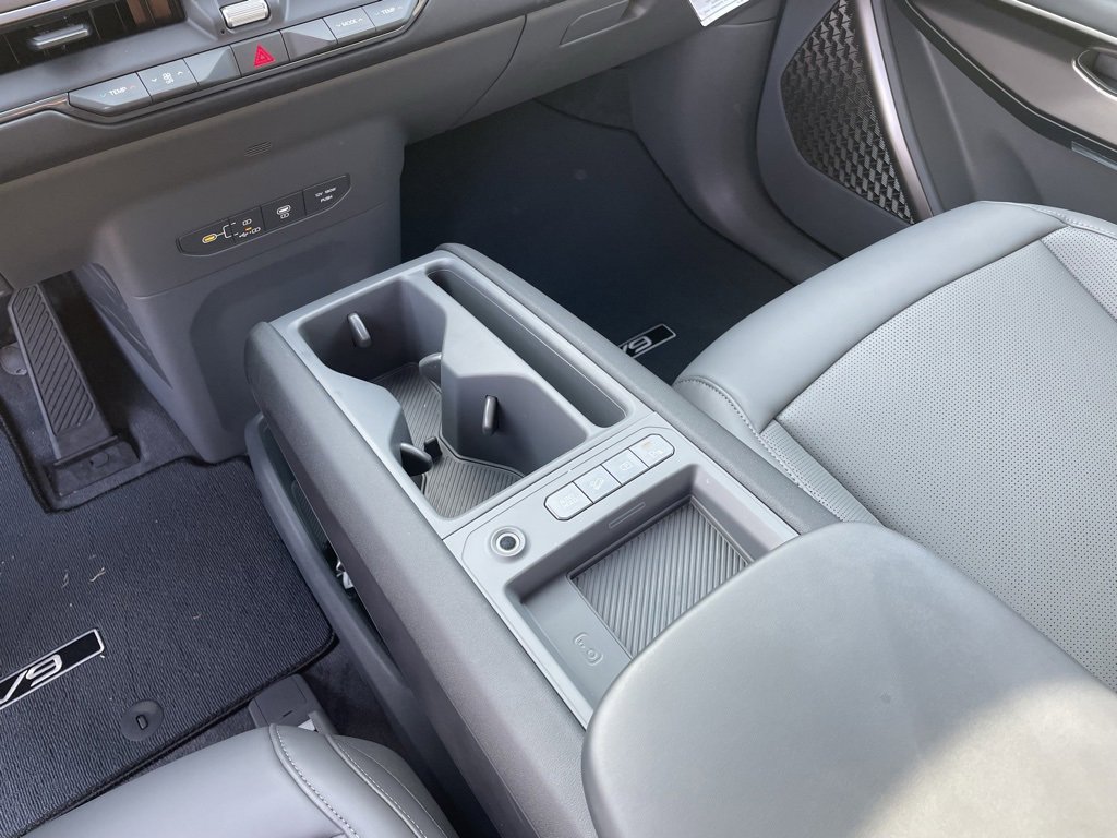 New 2026 Kia EV9 Light image 19