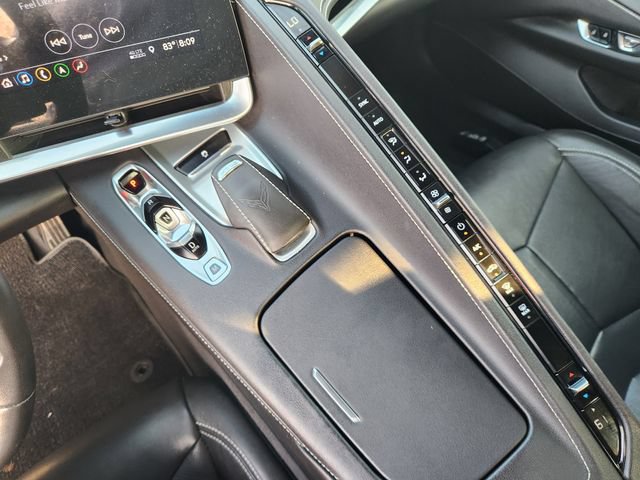 Used 2020 Chevrolet Corvette Stingray Coupe w/ 1LT RWD image 19