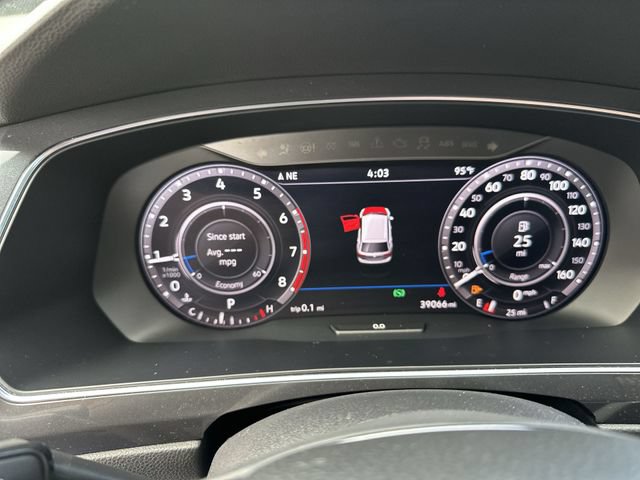 Used 2019 Volkswagen Tiguan SEL R-Line AWD/4WD image 15
