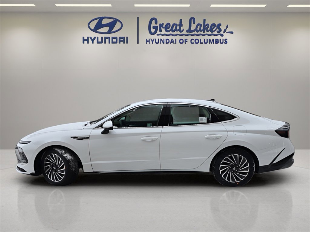 New 2025 Hyundai Sonata SEL image 2