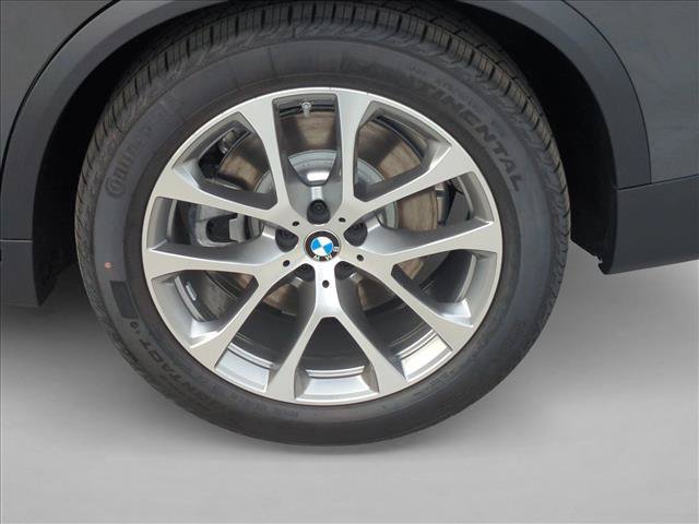 New 2026 BMW X5 xDrive50e w/ Executive Package AWD/4WD image 10