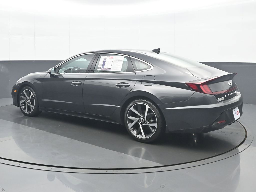 Used 2021 Hyundai Sonata SEL Plus w/ Tech Package image 4