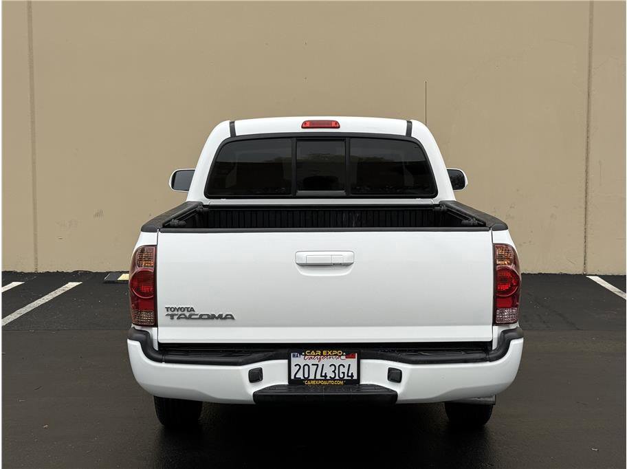 Used 2014 Toyota Tacoma 2WD Regular Cab image 6