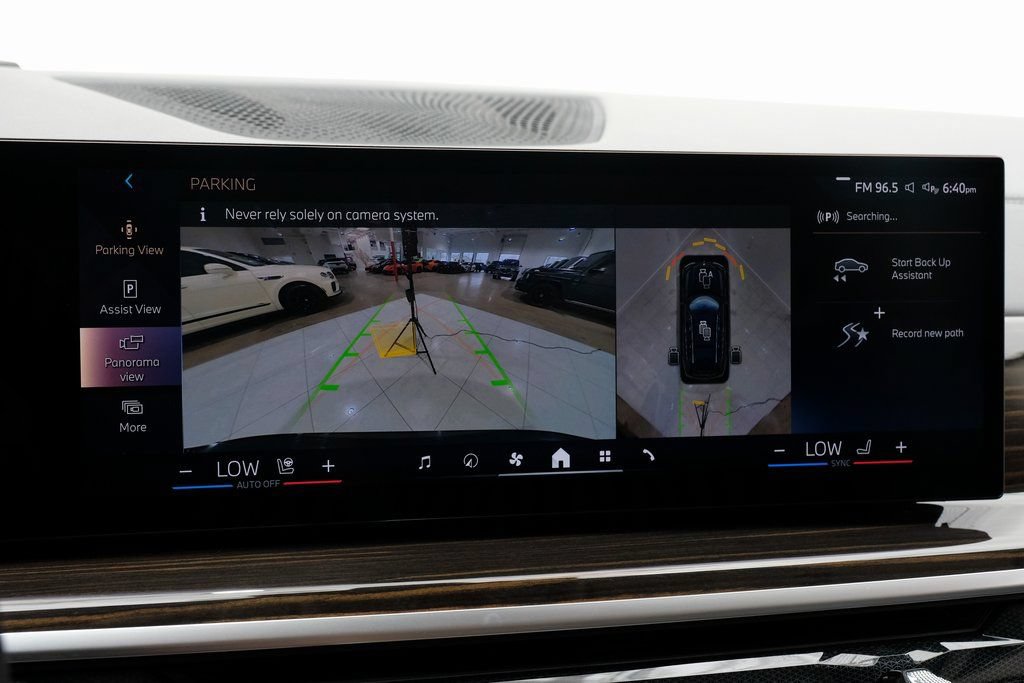 Used 2024 BMW X7 xDrive40i AWD/4WD image 19