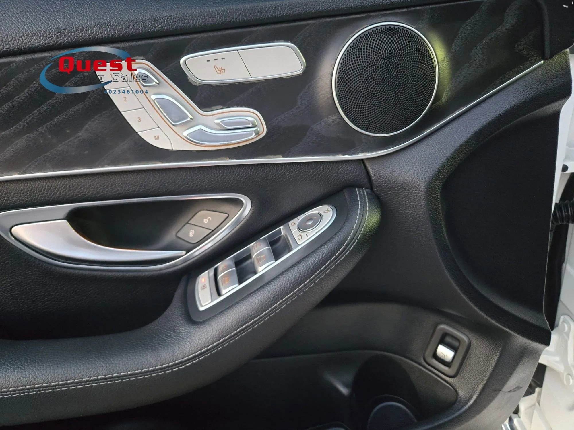 Used 2017 Mercedes-Benz C 300 4MATIC Sedan image 27