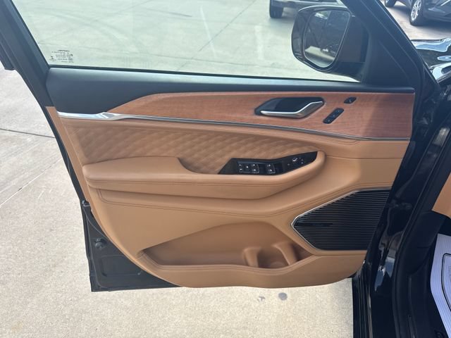 Used 2021 Jeep Grand Cherokee L Summit AWD/4WD image 20