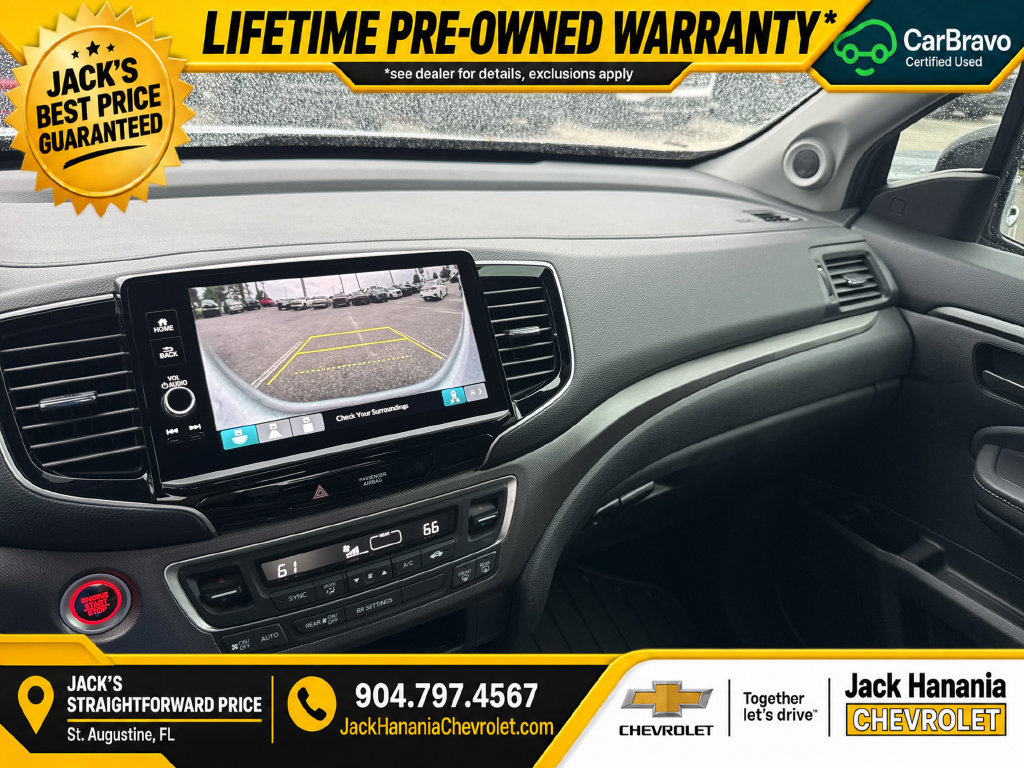 Used 2025 Honda Ridgeline Sport image 12