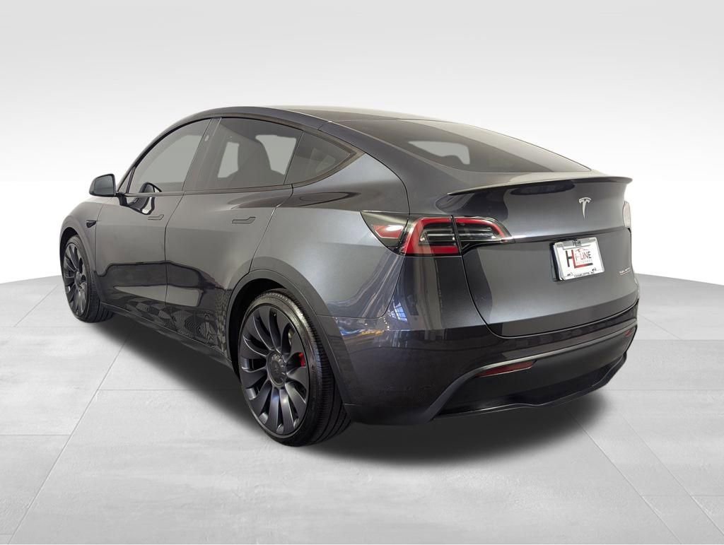 Used 2025 Tesla Model Y Performance image 19