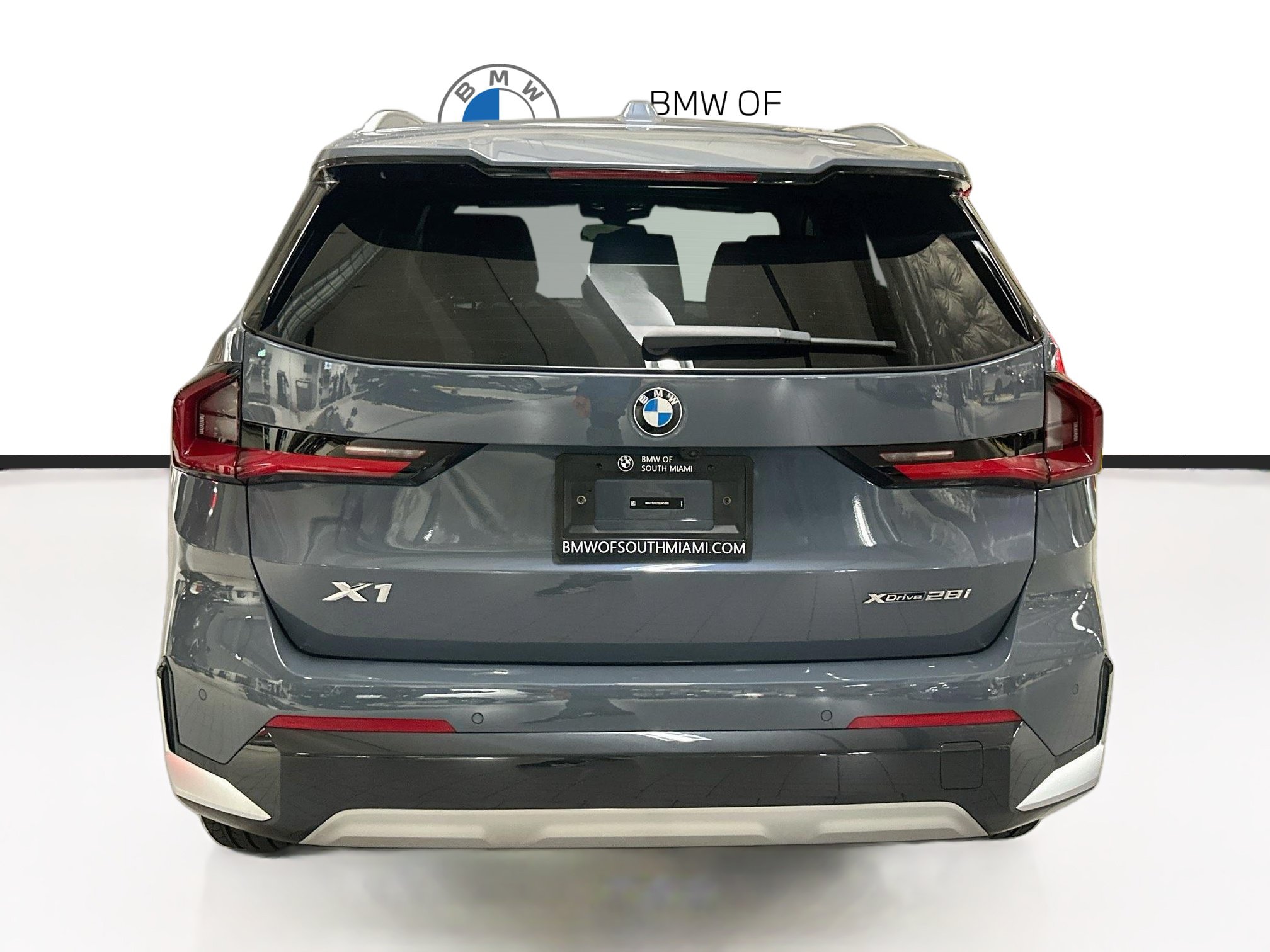Certified 2025 BMW X1 xDrive28i AWD/4WD image 6