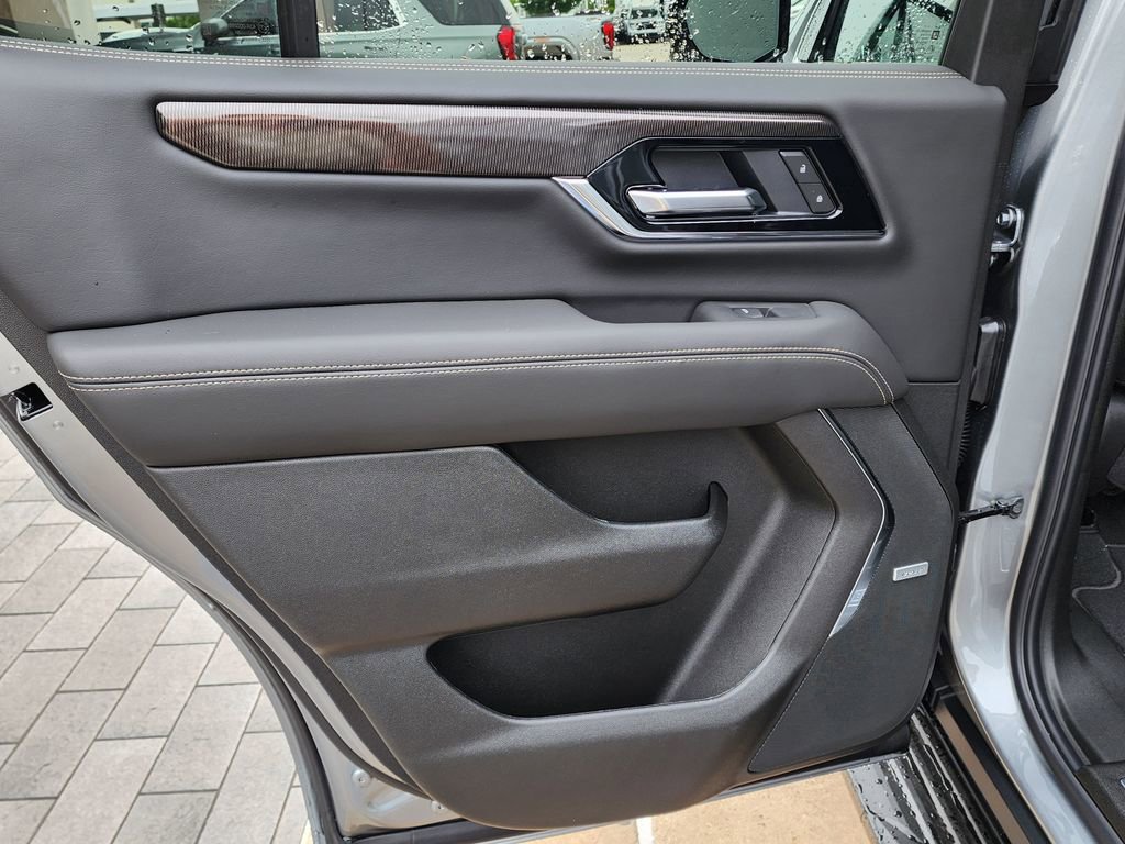 New 2026 GMC Yukon Elevation AWD/4WD image 47
