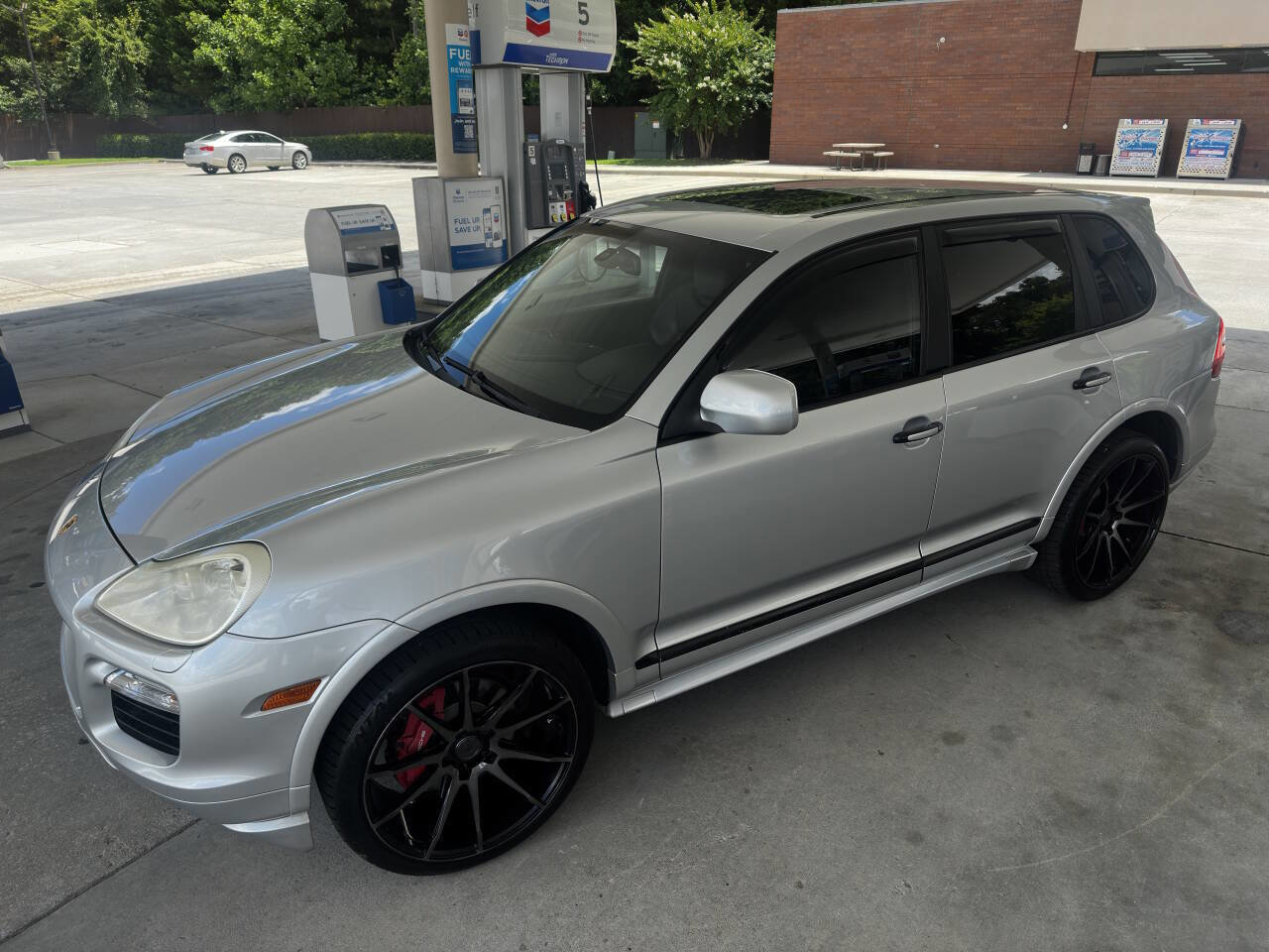Used 2008 Porsche Cayenne GTS image 14