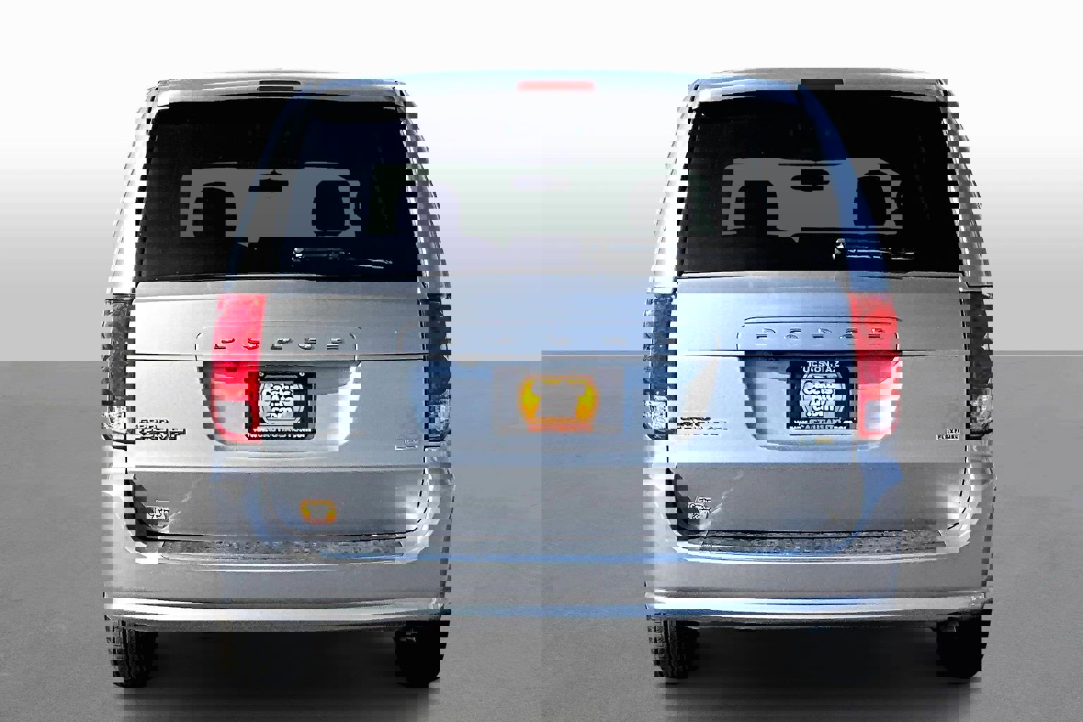 Used 2017 Dodge Grand Caravan SE w/ Power Window Group image 4