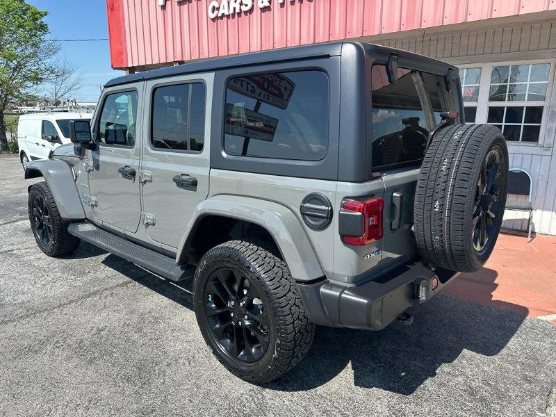 Used 2021 Jeep Wrangler Unlimited Sahara w/ Cold Weather Group image 9