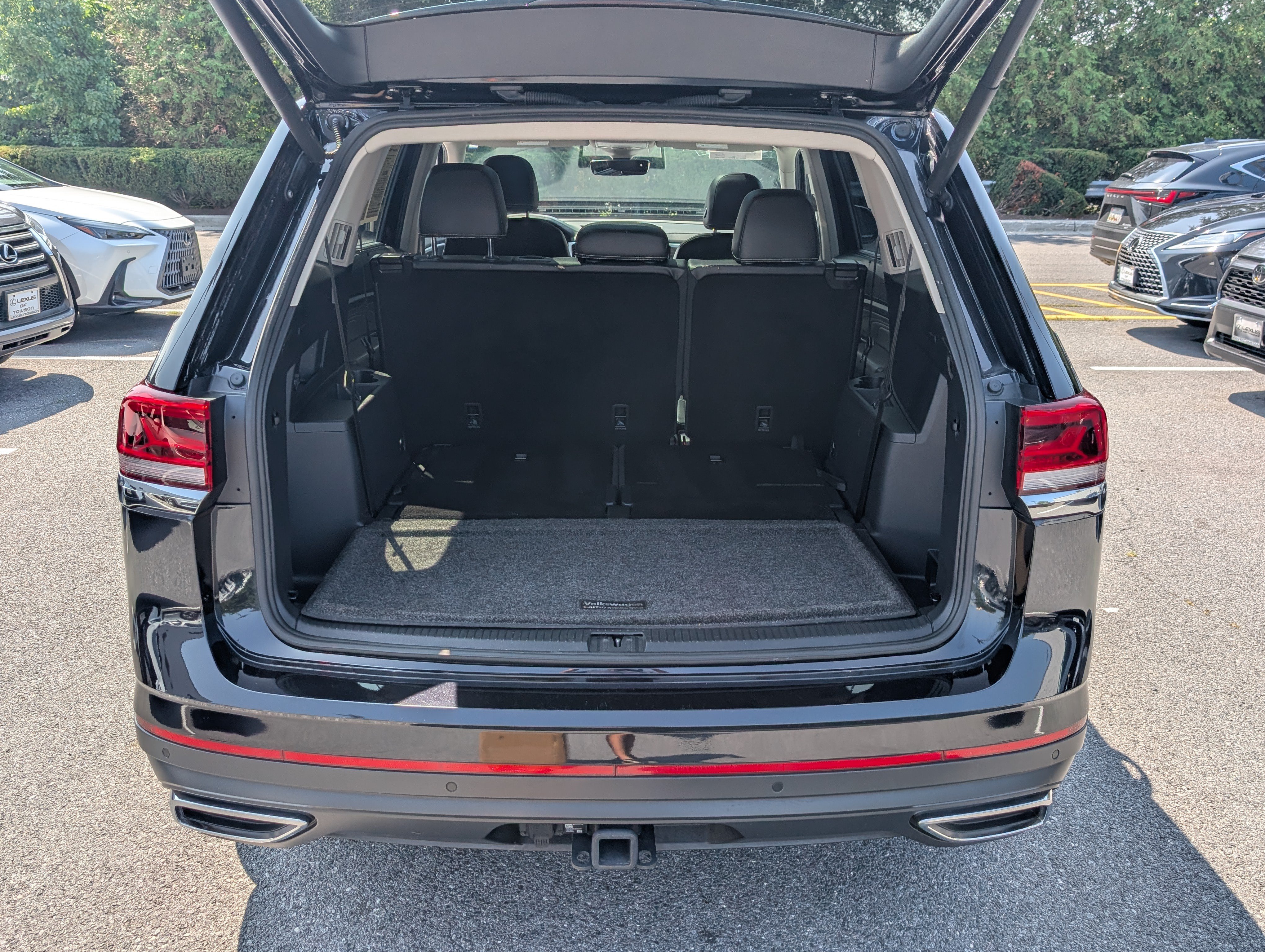 Used 2023 Volkswagen Atlas SEL AWD/4WD image 14