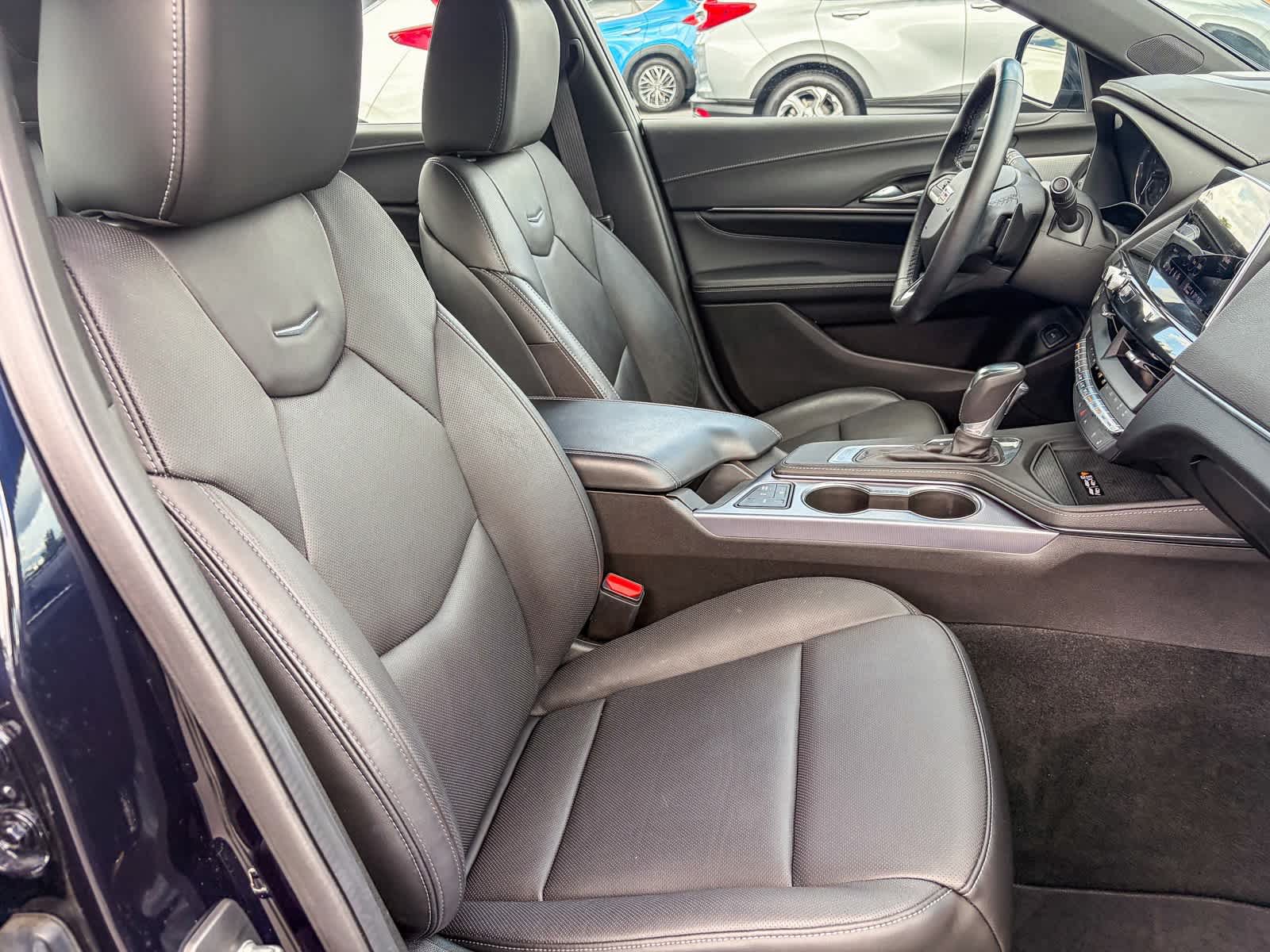 Used 2021 Cadillac CT4 Premium Luxury RWD image 15