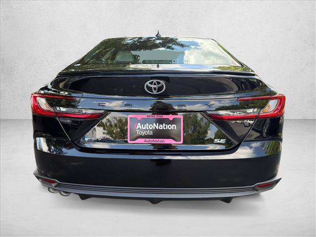 Used 2026 Toyota Camry SE FWD image 4