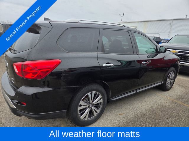 Used 2020 Nissan Pathfinder SL image 5