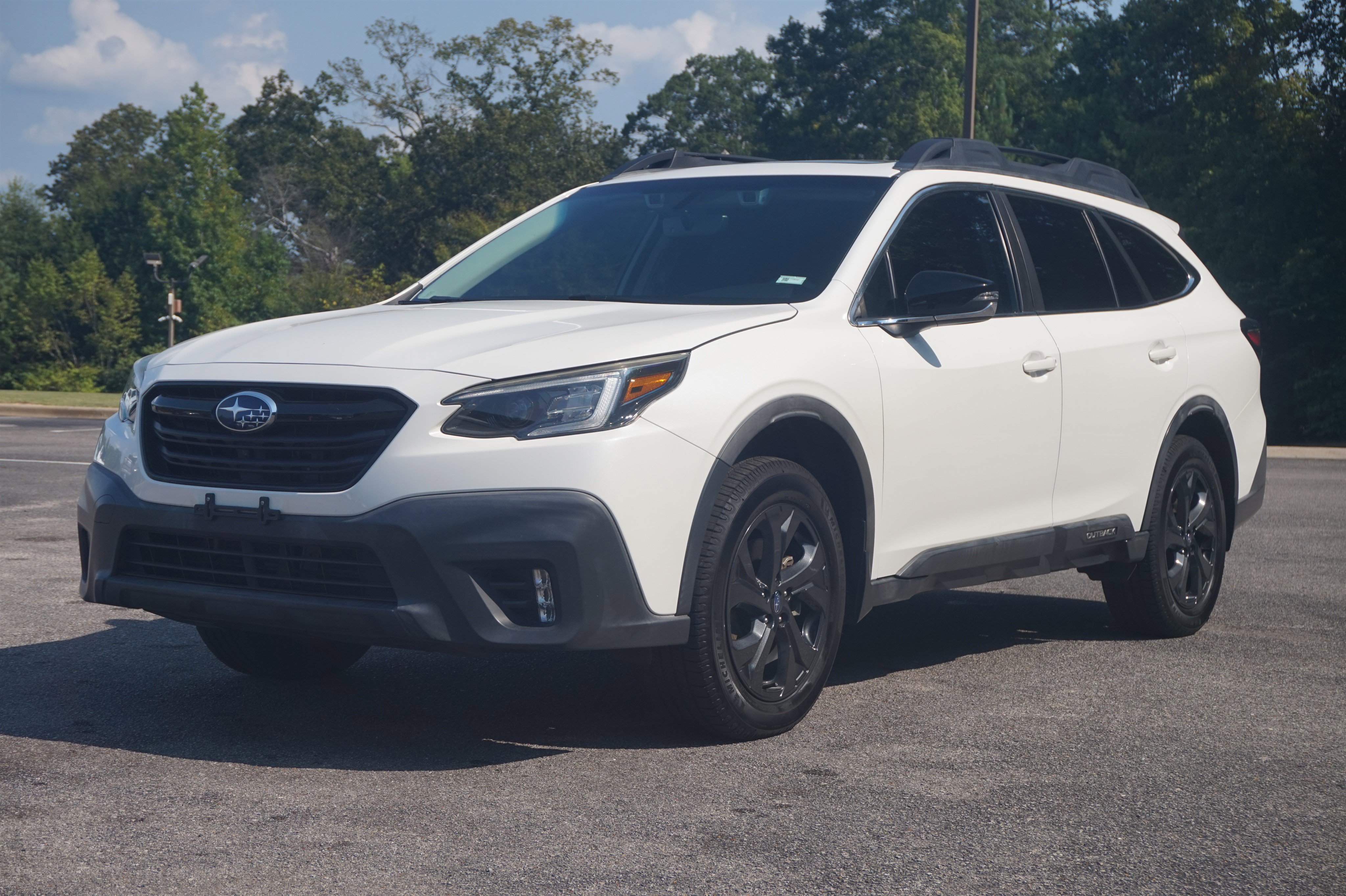 Used 2020 Subaru Outback Onyx Edition XT w/ Popular Package #2 image 5