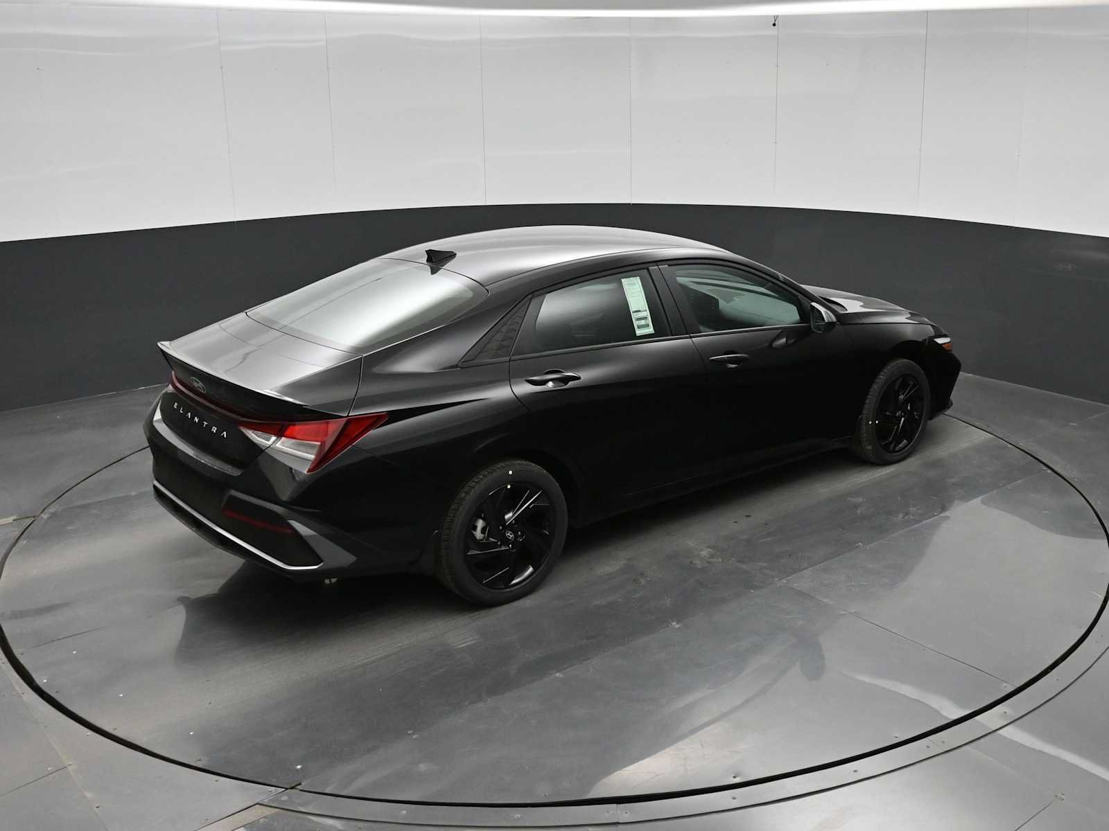 New 2026 Hyundai Elantra Sport FWD image 29