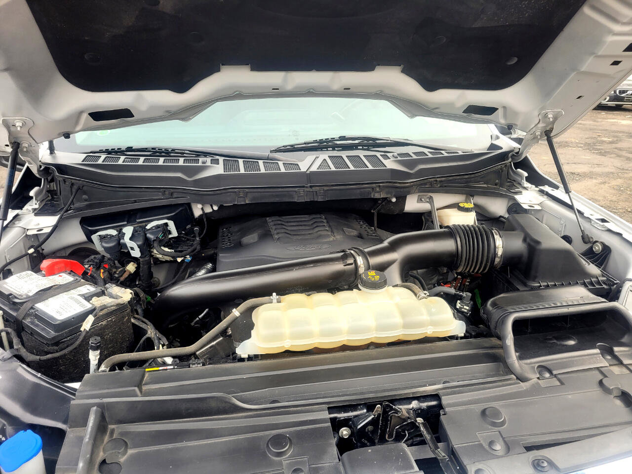 Used 2021 Ford F150 XLT w/ Equipment Group 302A High image 40