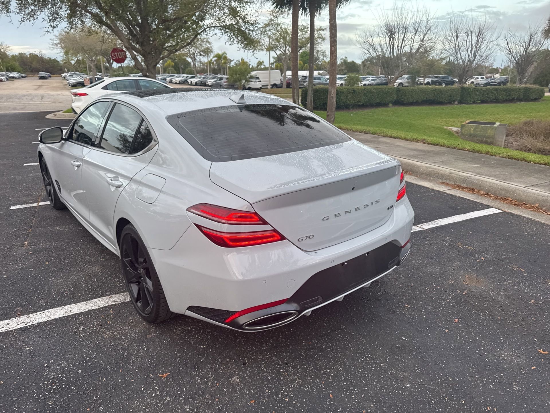 Used 2023 Genesis G70 3.3T w/ Sport Prestige Package image 7
