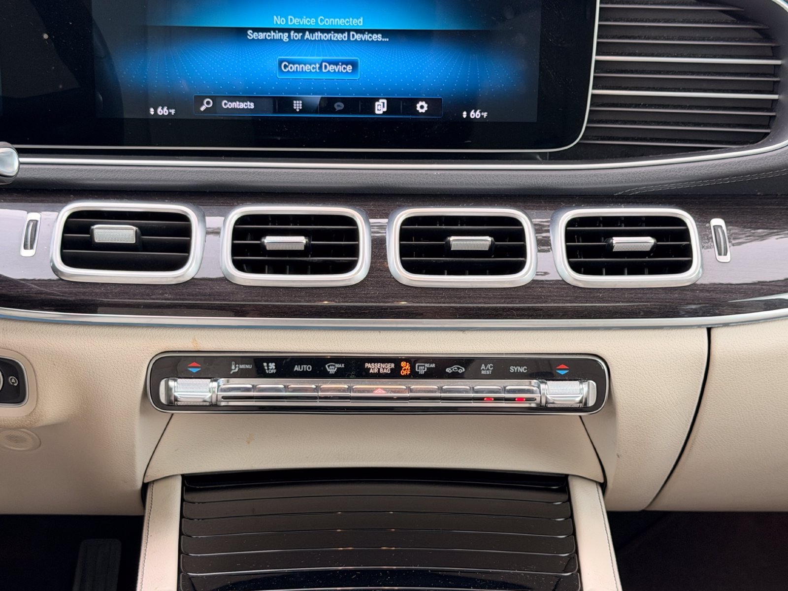 Used 2020 Mercedes-Benz GLS 450 4MATIC image 22