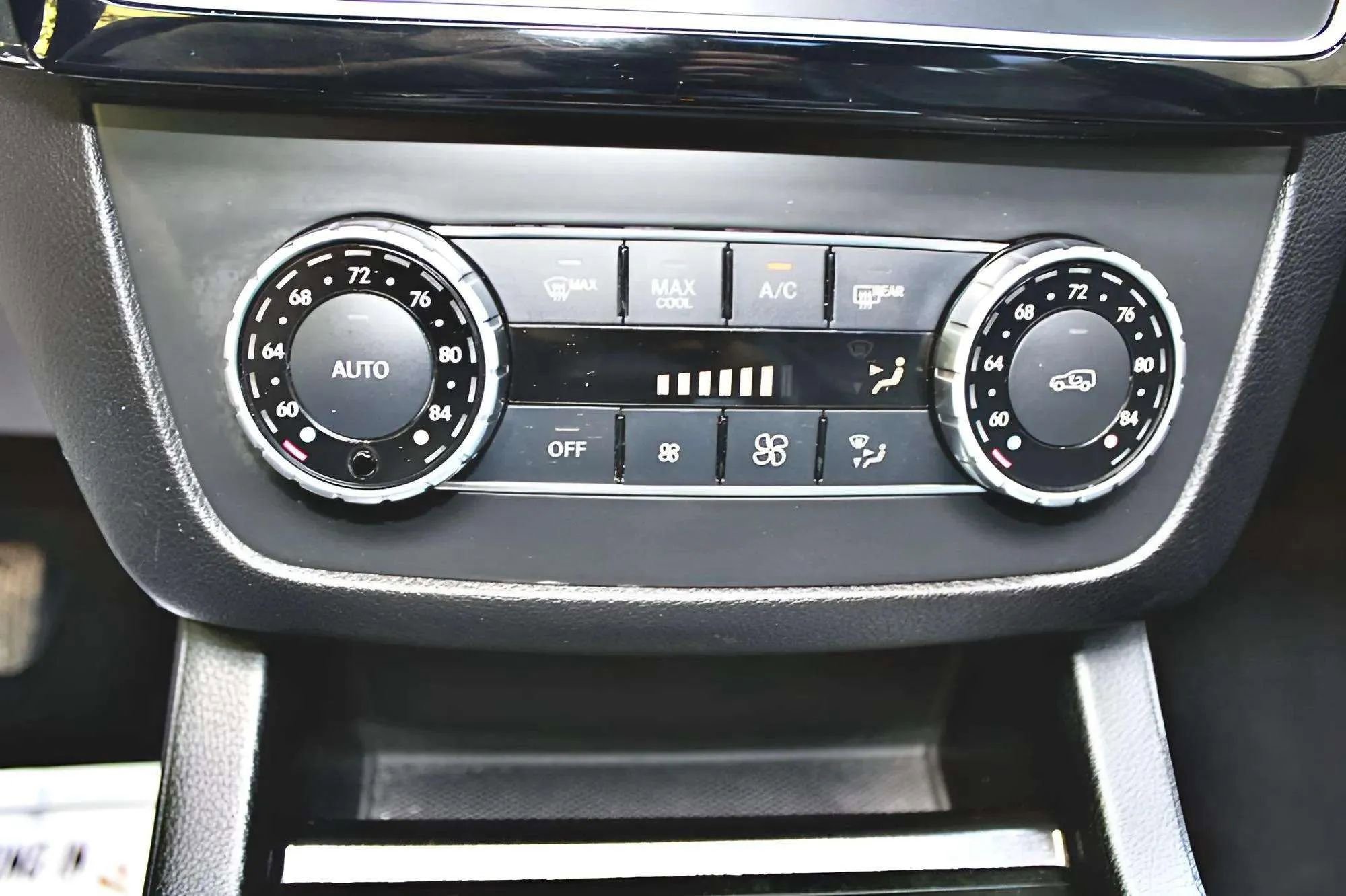 Used 2019 Mercedes-Benz GLS 450 4MATIC image 21