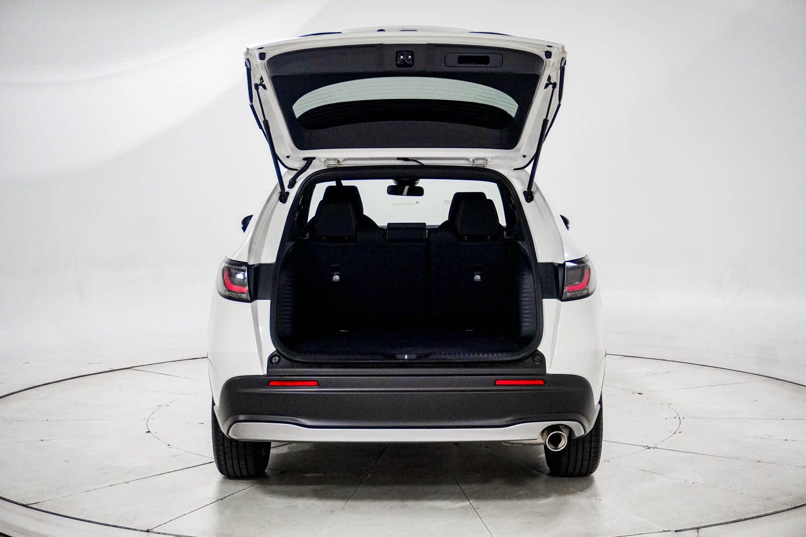 Certified 2026 Honda HR-V Sport image 8