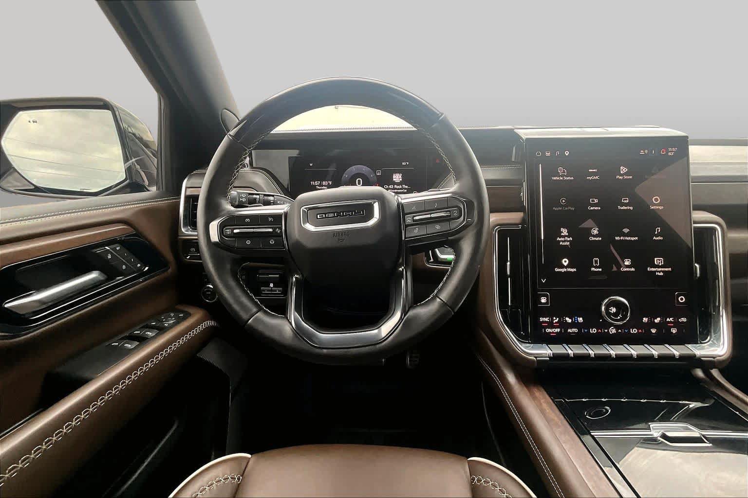 Used 2025 GMC Yukon Denali Ultimate w/ LPO, Floor Liner Package AWD/4WD image 6