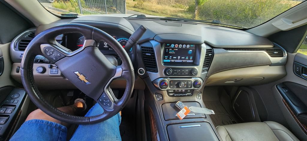 Used 2019 Chevrolet Tahoe Premier AWD/4WD image 4