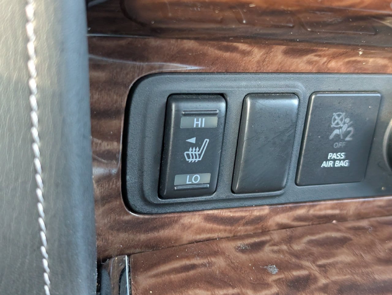 Used 2020 Nissan Armada SL w/ Premium Package RWD image 17