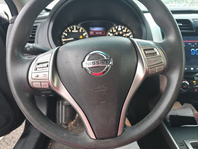Used 2015 Nissan Altima 2.5 S FWD image 12