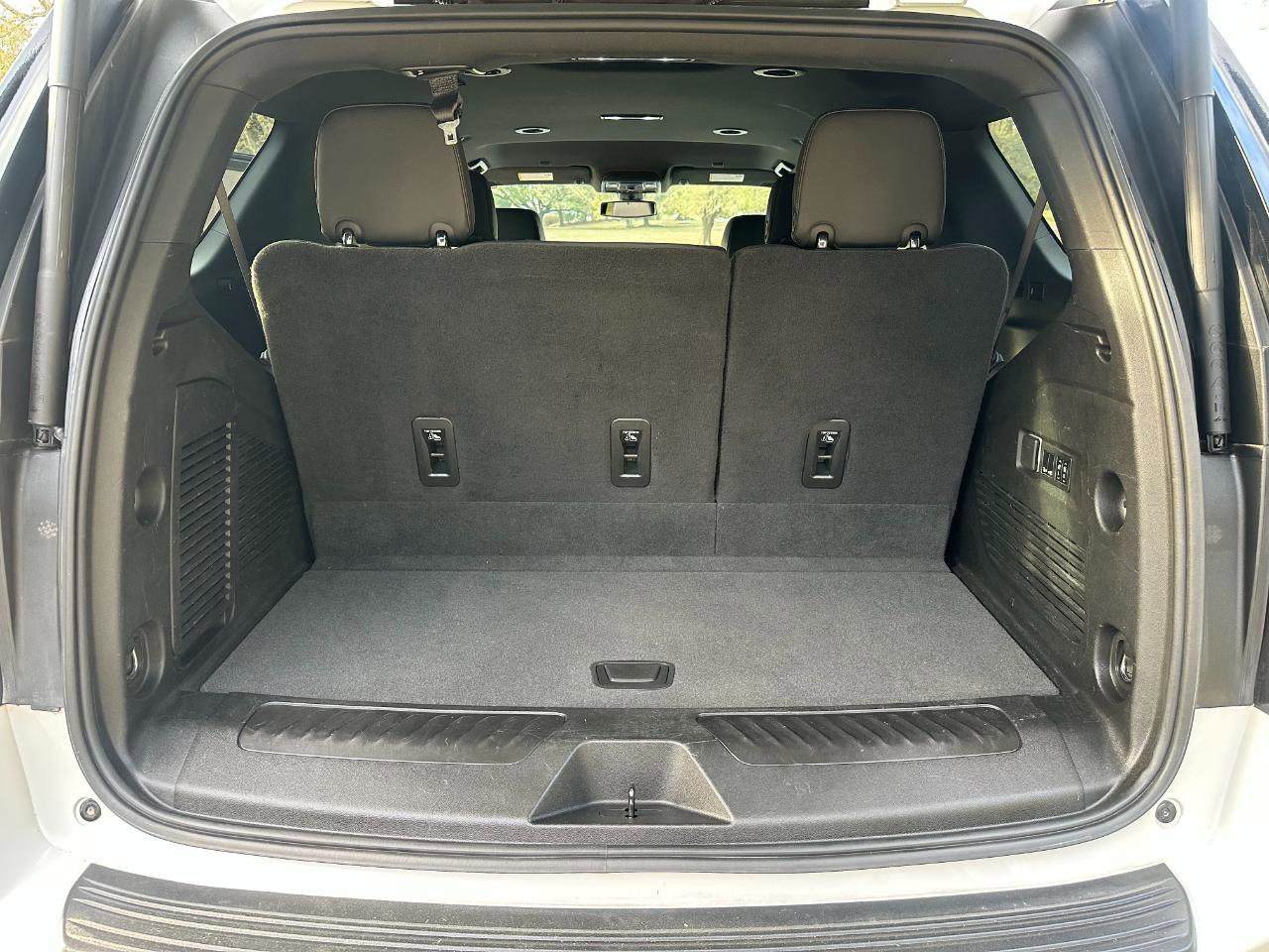 Used 2022 Chevrolet Tahoe LT w/ Luxury Package image 37