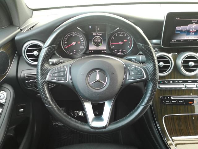 Used 2017 Mercedes-Benz GLC 300 4MATIC w/ Premium 1 Package image 34