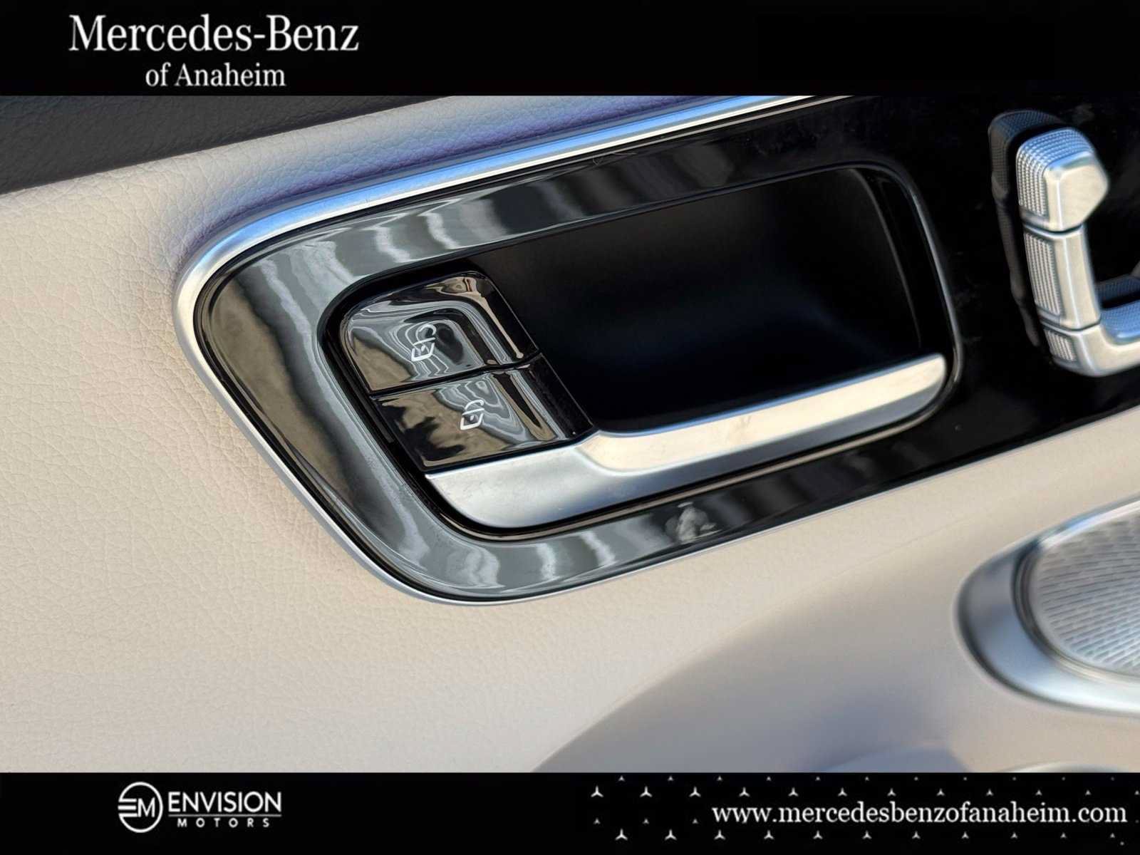 Used 2024 Mercedes-Benz C 300 Sedan image 21