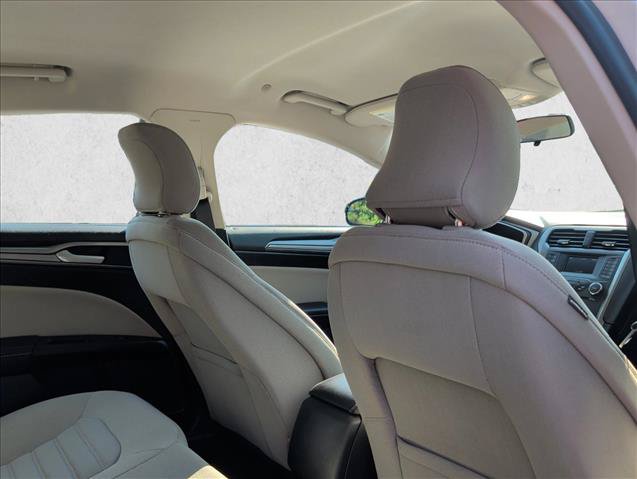 Used 2018 Ford Fusion S FWD image 23