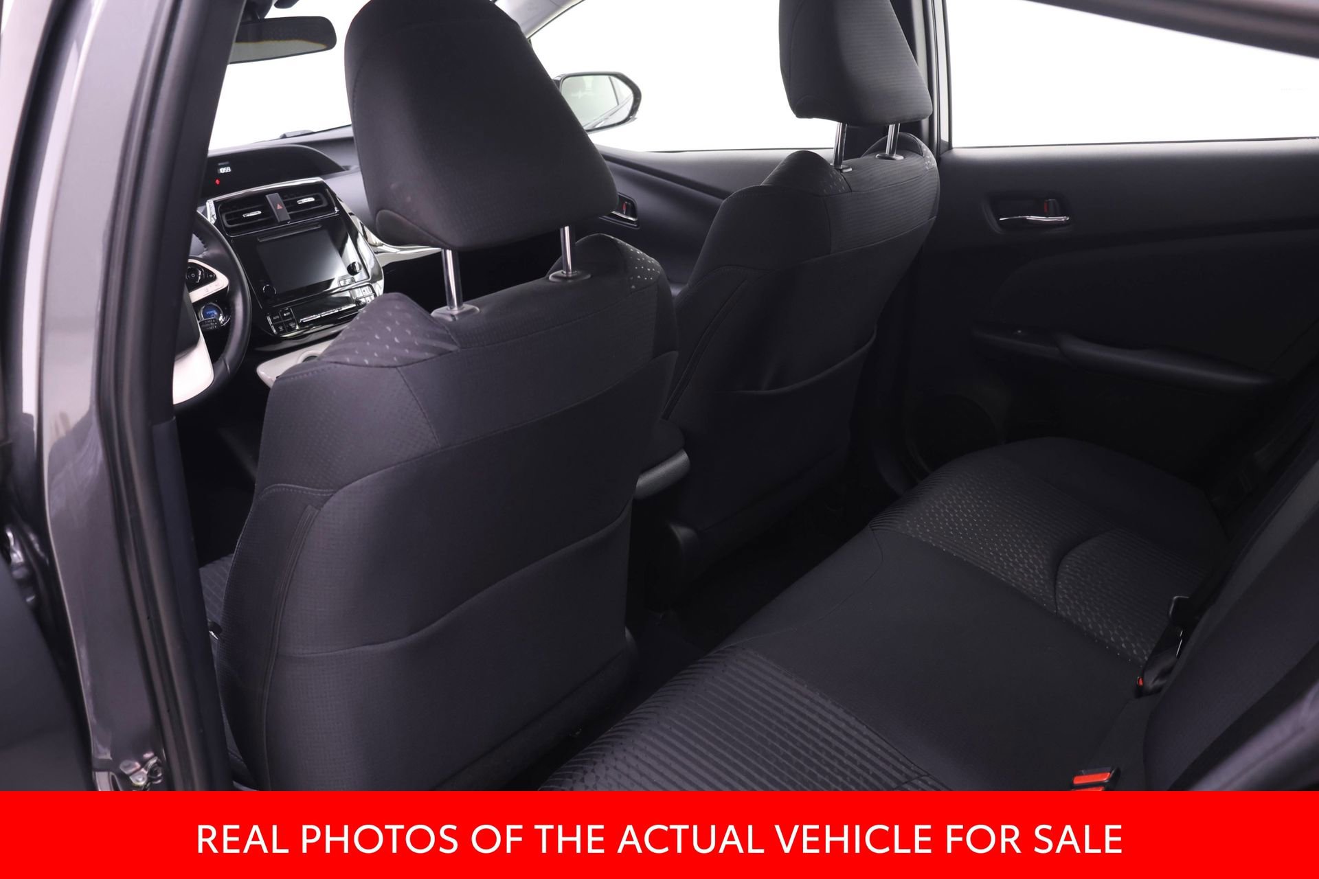 Certified 2018 Toyota Prius Three FWD image 11